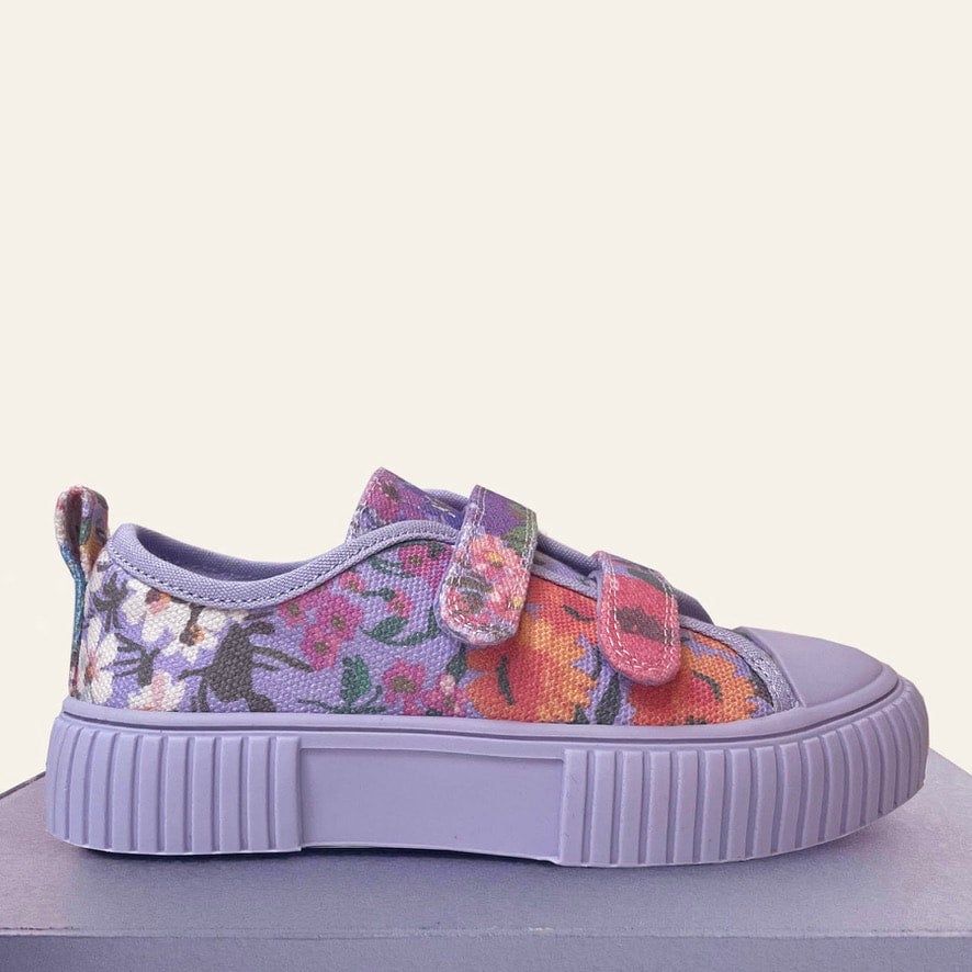 Piccolini x Kip&Co Forever Floral Low Top Sneaker Floral Love, a